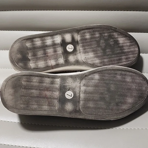 CROWN VINTAGE Kalinda Sneakers Size 7 Studs Chunky Bone Ivory Leather - Picture 8 of 13